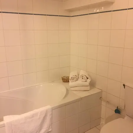 Du Lyonnais Szálloda Annecy