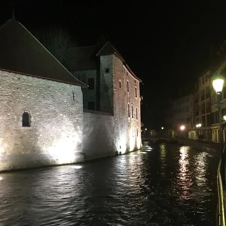 Du Lyonnais Szálloda Annecy